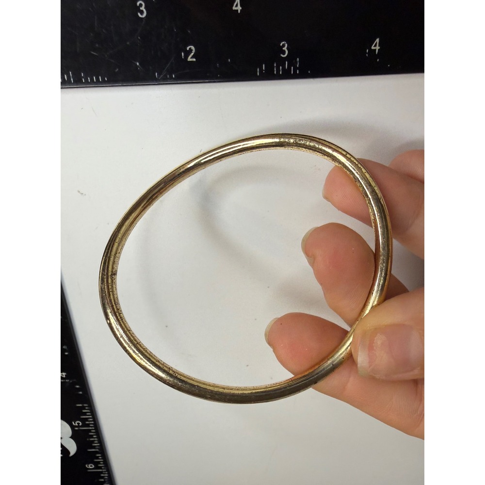 Gold Tone Minimalist Bangle Bracelet Simple Wavy Circular Slip On Accessory